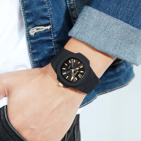 SKMEI 1717 Silicon Strap Analog Watch For Men-Black Gold